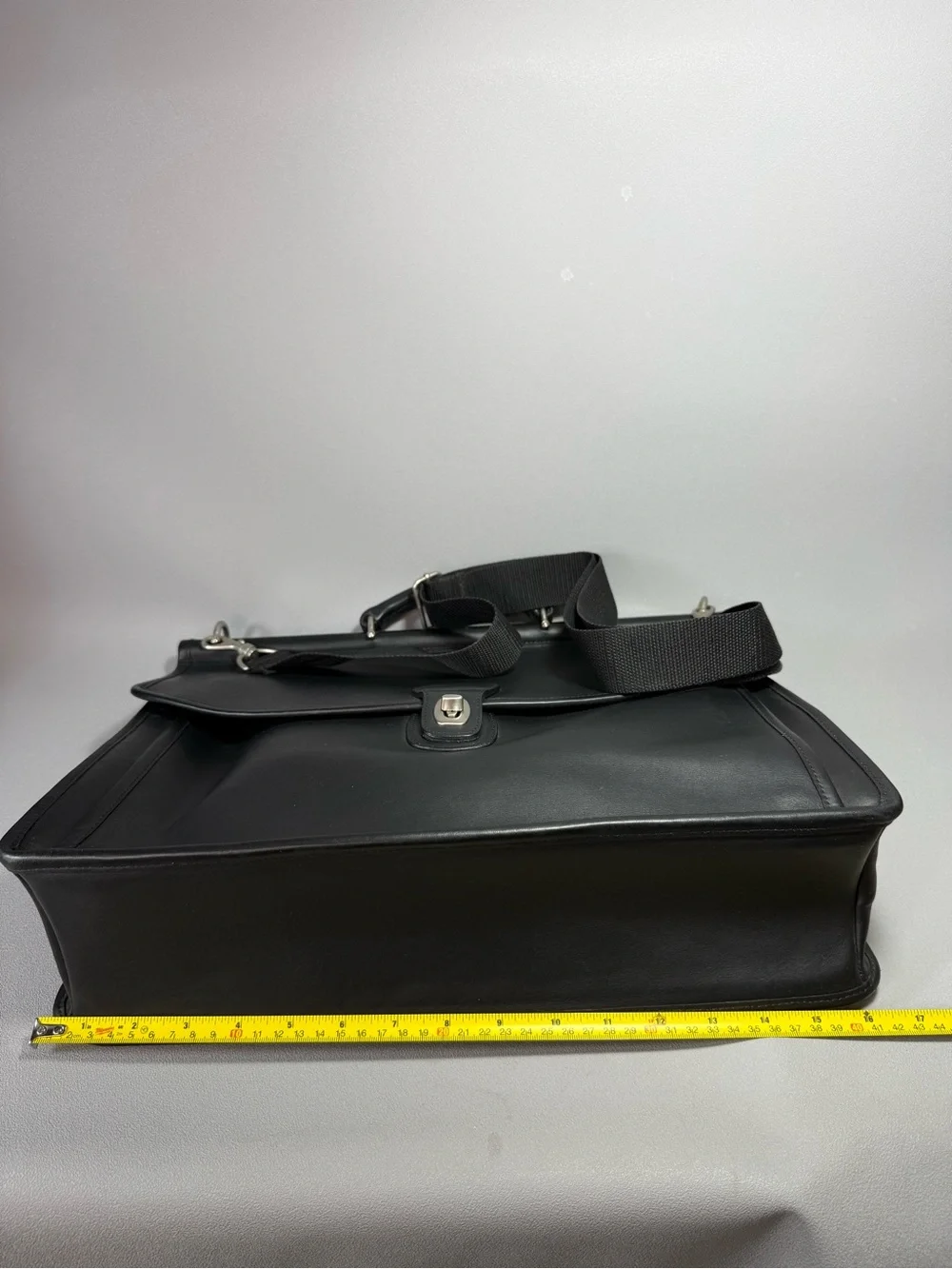 COACH Black Vintage 5266 Beekman Briefcase with Replacement Detachable Strap